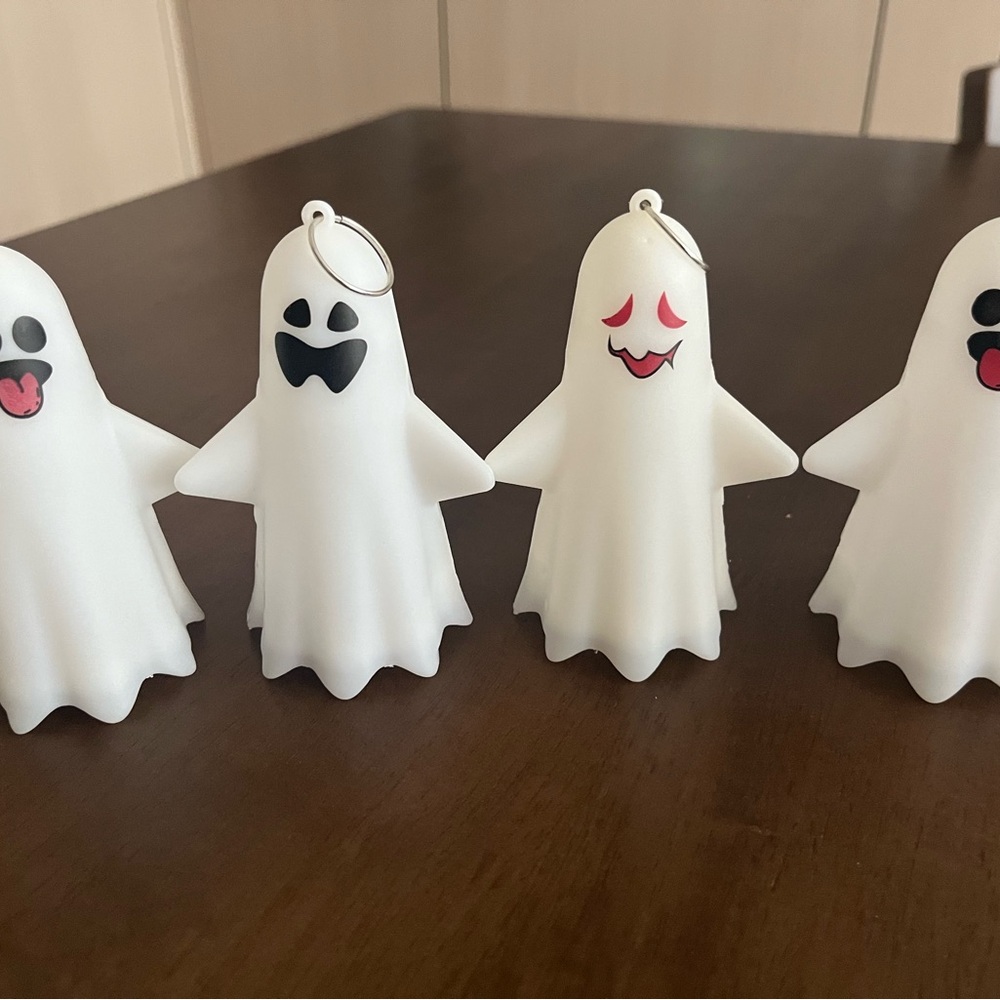 Charming Ghost LED Light - Yellow Glow
